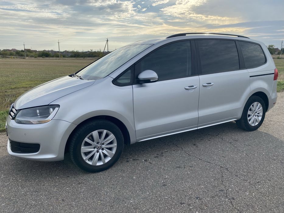 Продається Volkswagen Sharan 2011 року