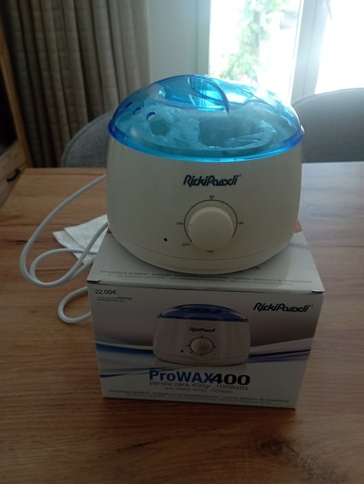 Vendo panela de cera para estética nova