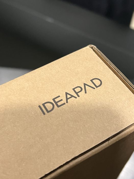 Portatil Lenovo IdealPad Slim 3 15IAN8.