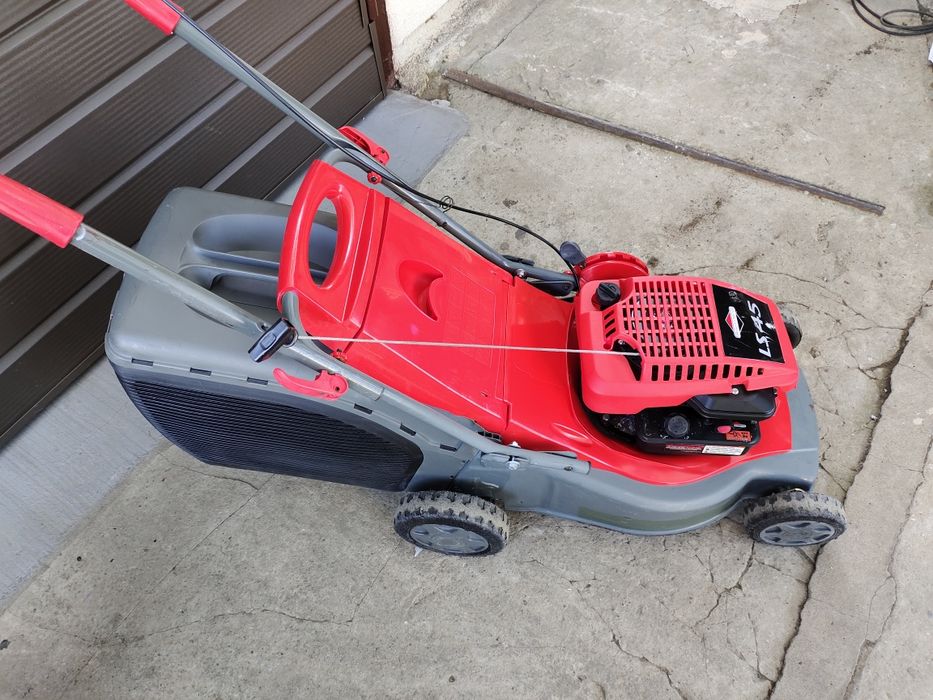 Газонокосарки бензинові косарки самохідні Briggs Stratton Honda Toro