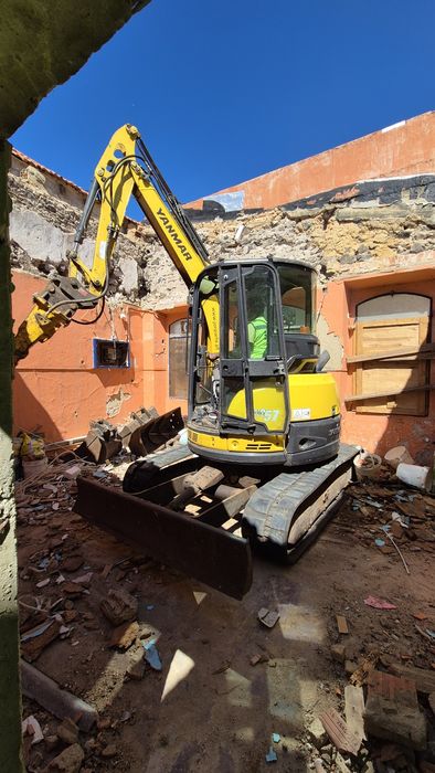 Mini escavadora Yanmar Vio57