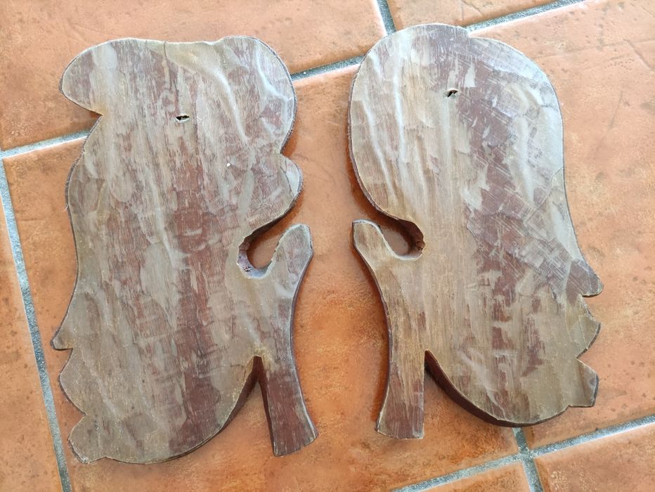 Duas peças africanas madeira de parede - rostos