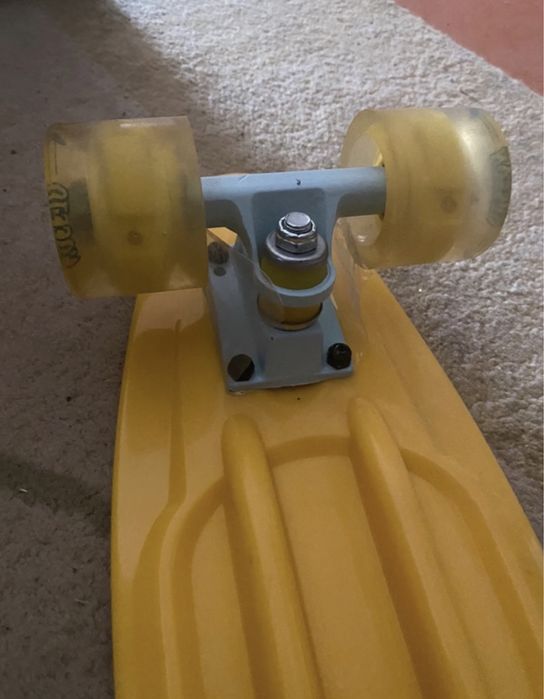 Skate amarelo criança/iniciante Olsson
