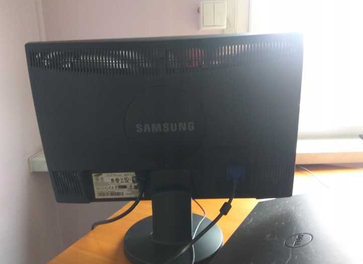 Monitor Gamingowy 19 cali panoramiczny