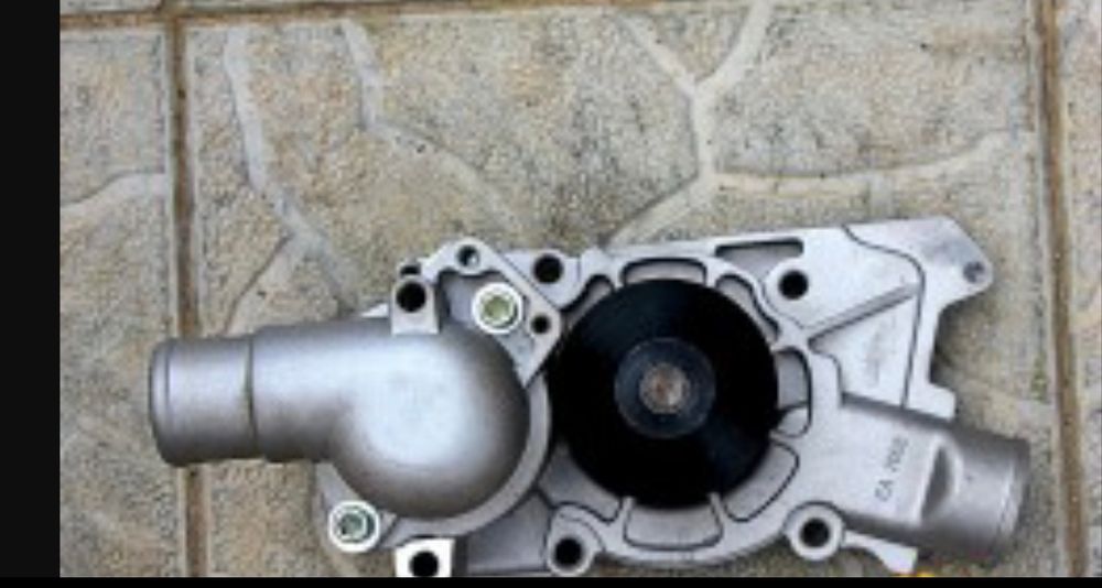 Помпа на ГАЗ steyer 560 Газель