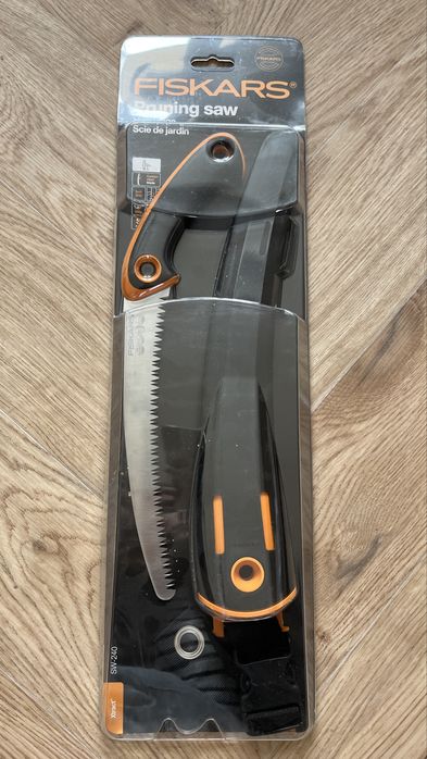Profesjonalna piła ogrodowa Fiskars SW-240