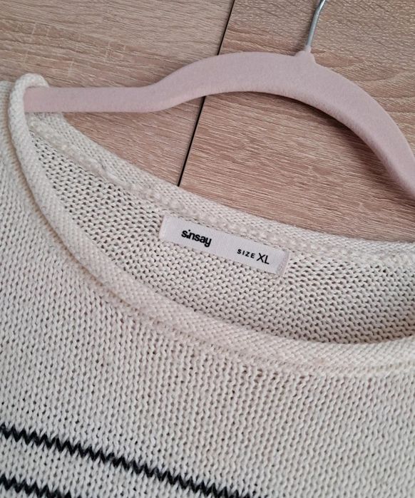 Sweter damski...