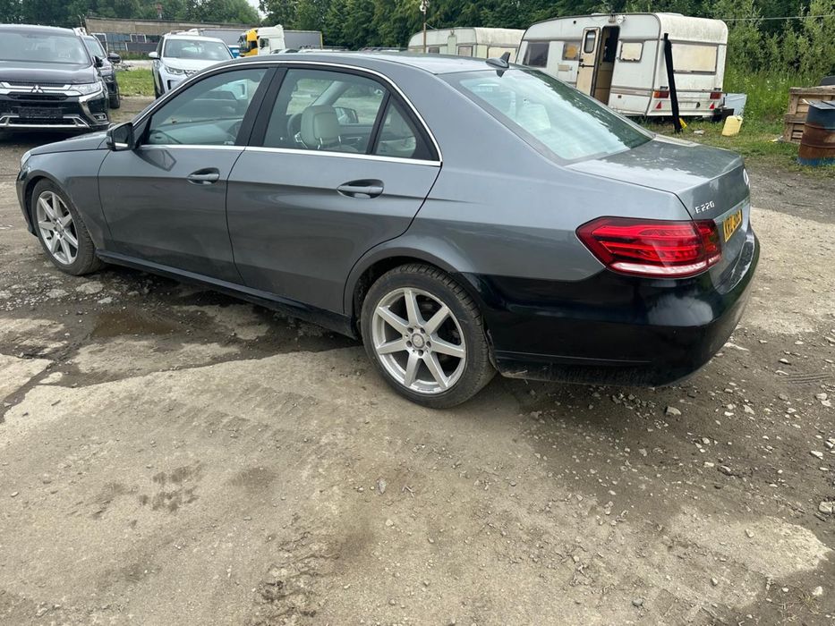 Mercedes W212 E-220 Bluetec розборка