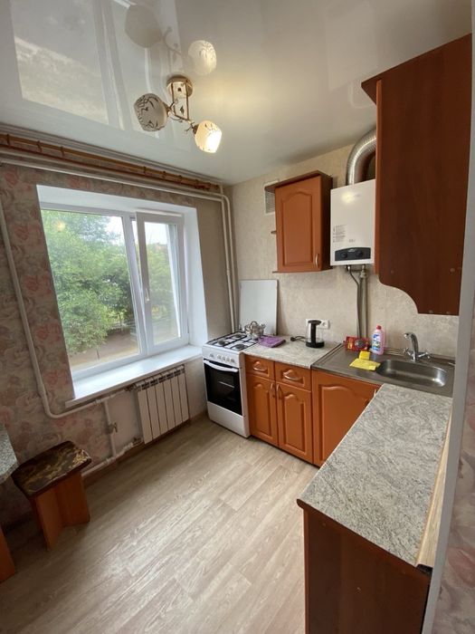 Здам подобово квартиру !