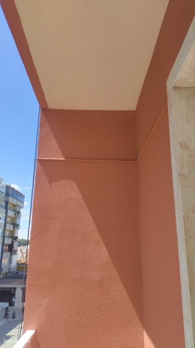 CAMPOLIDE - T3 Renovado com varanda e 2 casa de banho