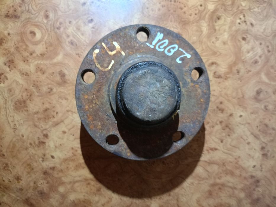 Piasta z ABS tył tylna Audi 100 C4,  A6 C4
