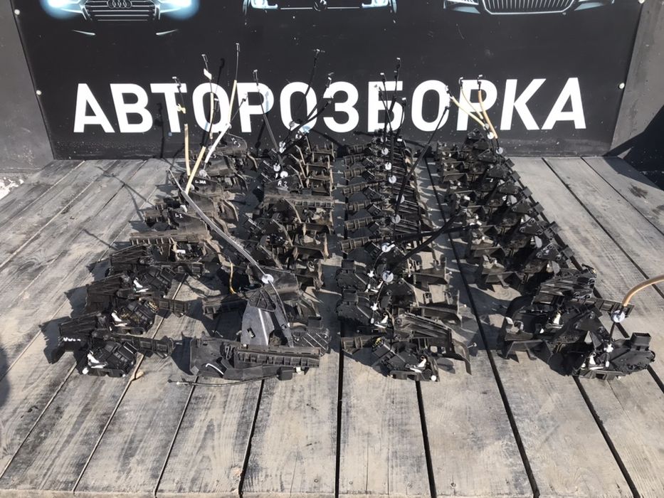 Замок Дверей Форд Фокус 2 Правий Лівий Передній Задній Ford C-Max