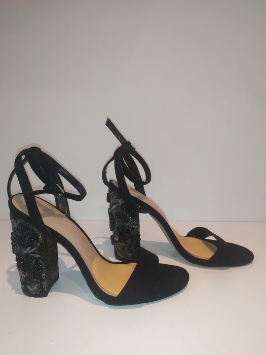 Босоніжки 37розмір