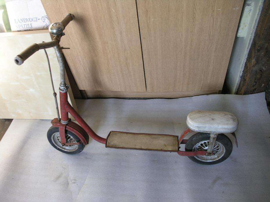 1950-te lata ,Hulajnoga - tandem !