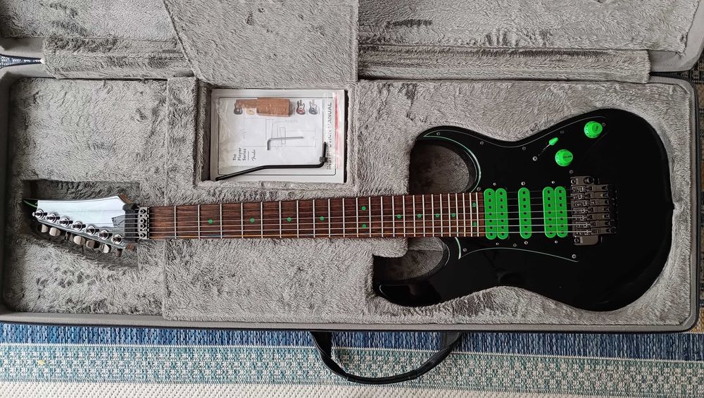 Dla Ciebie wszystko - ibanez universe - w kategorii Gitary