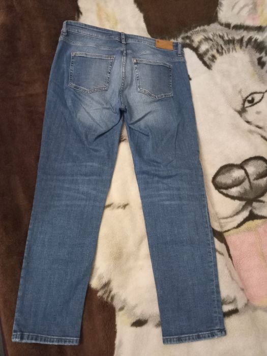 Spodnie Jeansy damskie Girlfriend Fit Denim rozmiar 40 .