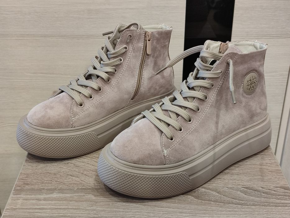 НОВІ Шкіряні черевики 37 р