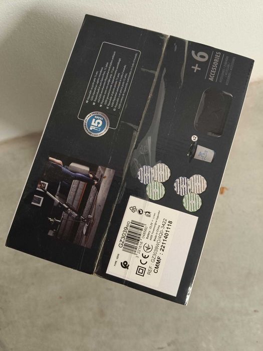Aspirador Vertical Rowenta 2 em 1 - POR ESTREAR + Entrega GRÁTIS