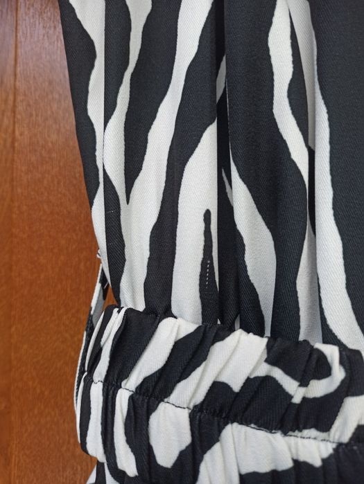 Kombinezon Vasari Majorka zebra nowy