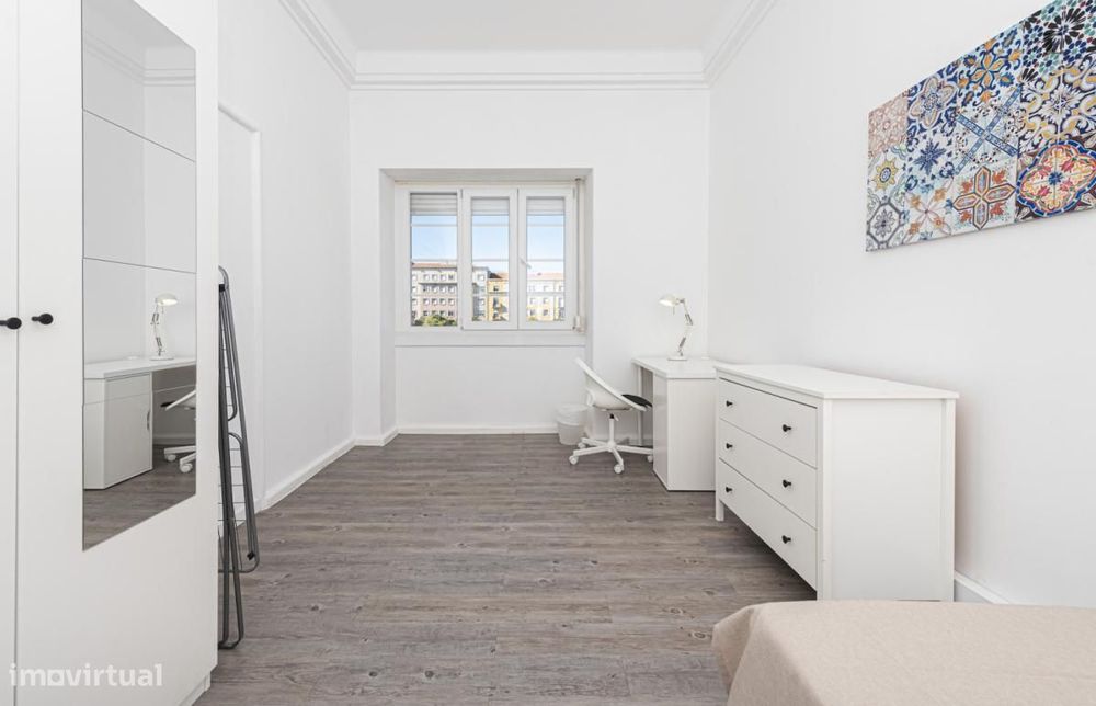 Quarto - localizado em Alameda Lisbon