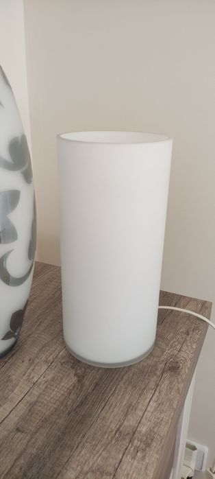 Candeeiro de mesa branco