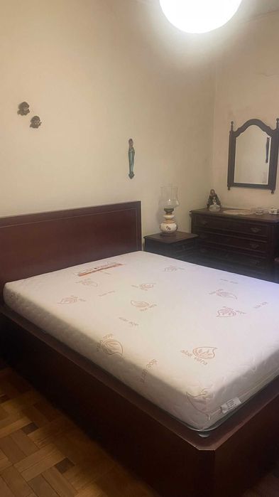 cama 140x190 madeira castanha com cabeceira