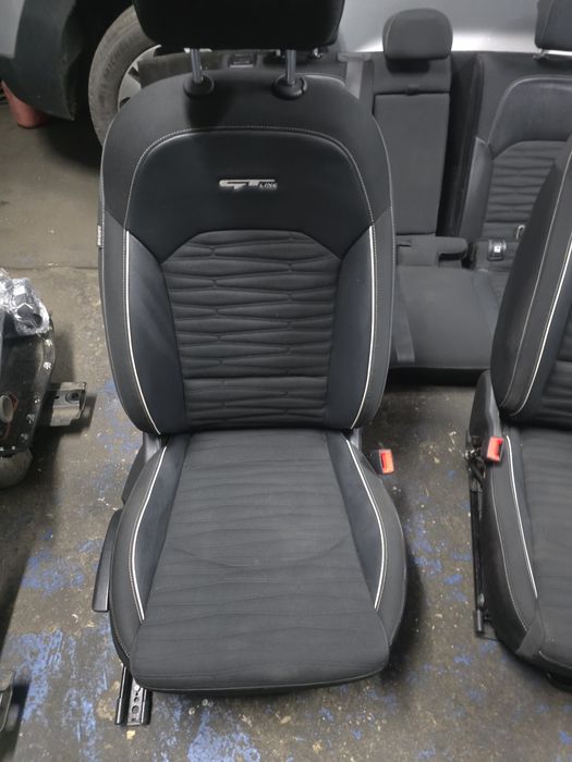 Fotele kanapa wnetrze kia proceed III