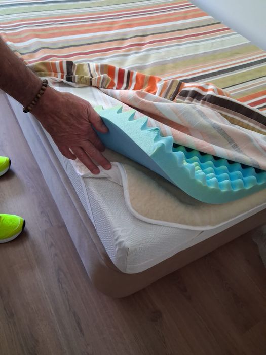 Cama sommier de solteiro