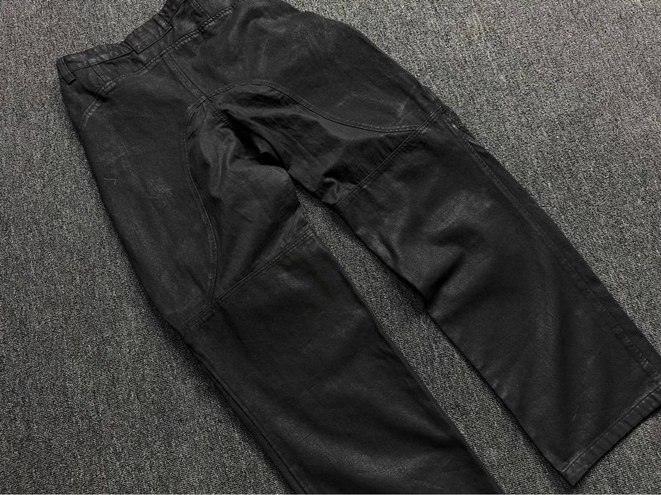 Нові джинси з біркою