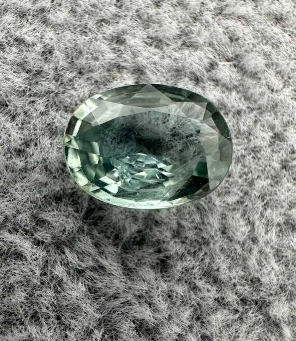 safira verde 1,36ct antwerp laboratory