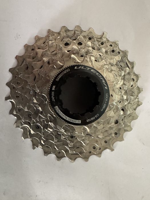 Cassete Shimano Ultegra CS-R8101 12 speds, 11-30T como nova.