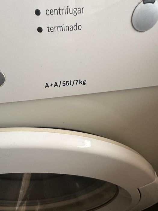 Máquina de lavar a roupa