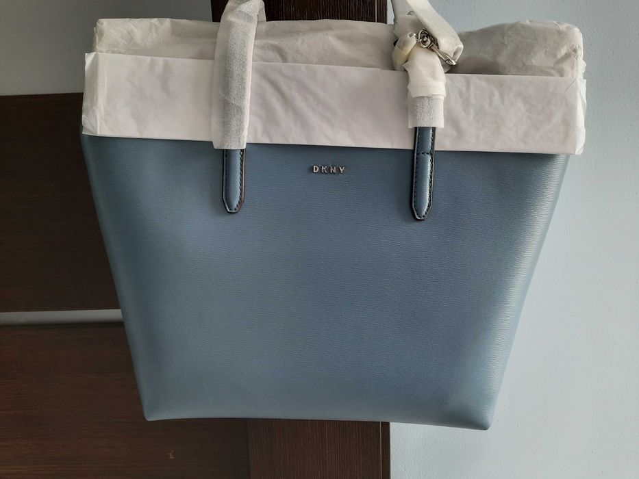 Torebka DKNY niebieska