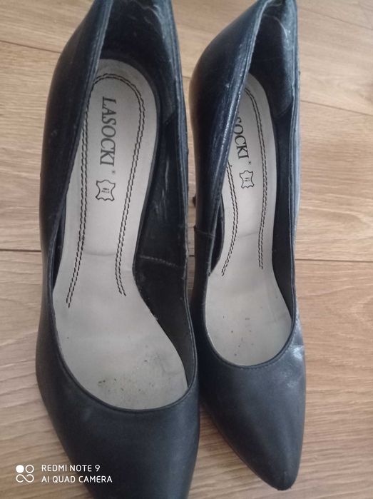 Buty Lasocki 38 skórzane czarne szpilki