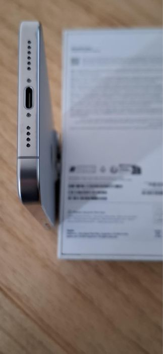 Iphone 16 pro max 256 natural titanium