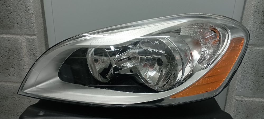 Peças Acessórios Volvo V70/XC70/XC60/V90