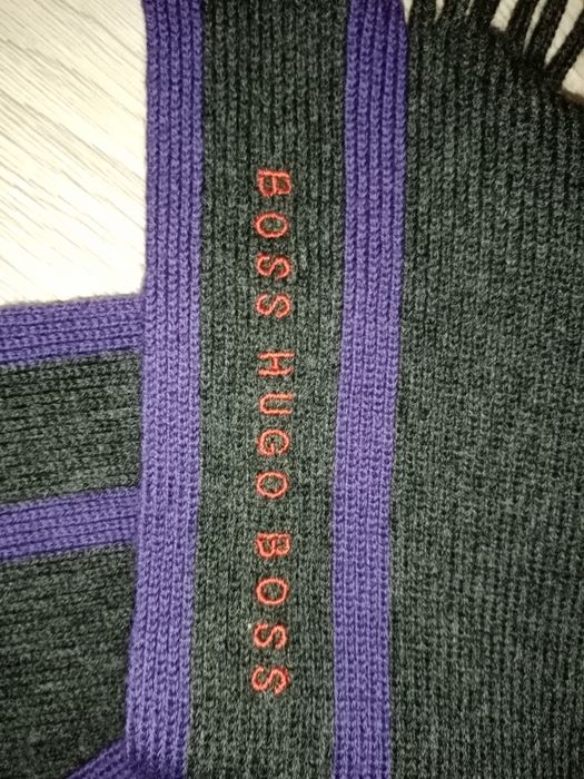 Szalik Hugo Boss 100% wełna dziewicza
