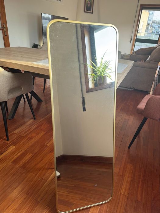 Espelho Dourado  Retângulo