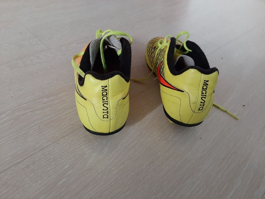 Бутси футбольні, копи Nike 30