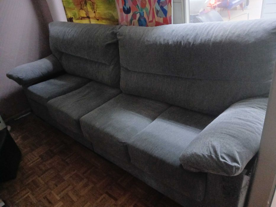 Sofá 4 lugares cinzento