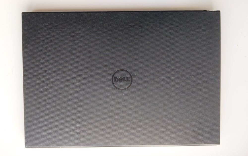 Ноутбук Dell Inspiron 3541 / 8 ГБ RAM / SSD 120 ГБ / AMD A6