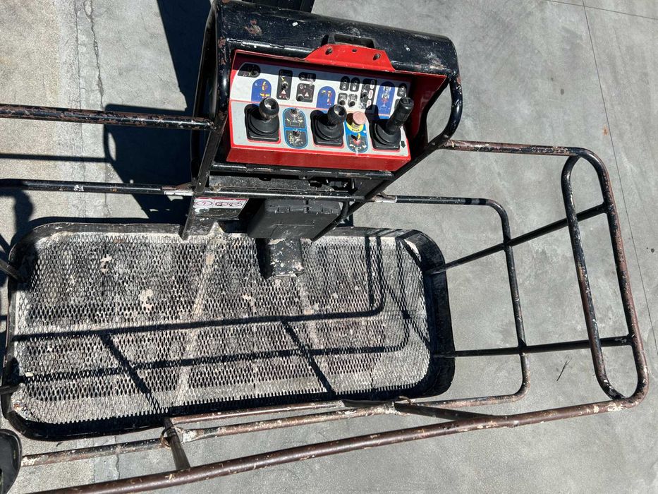 Plataforma Articulada Manitou Diesel 180 ATJ