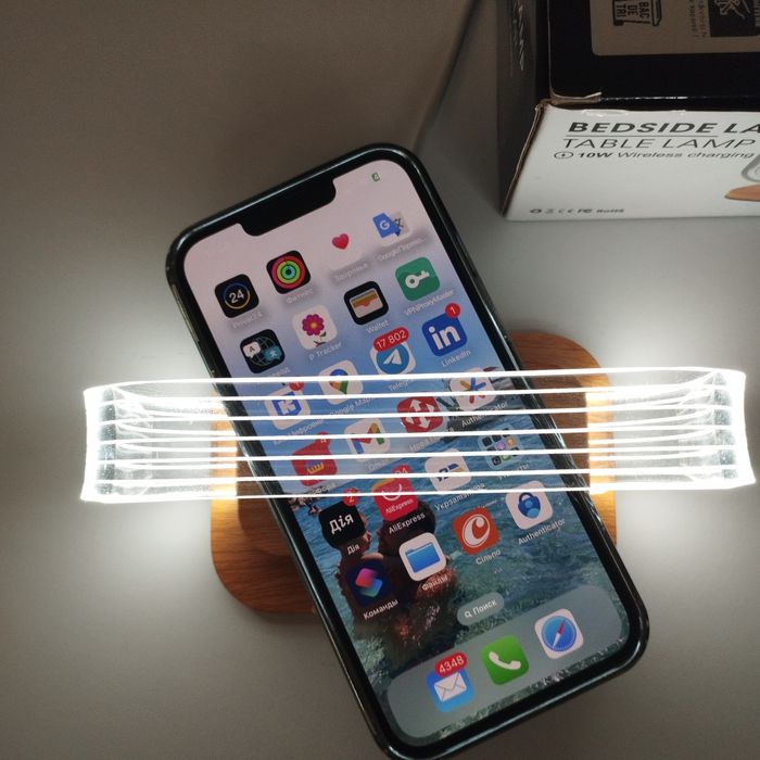 Акція! Бездротова зарядка | Настольная лампа
