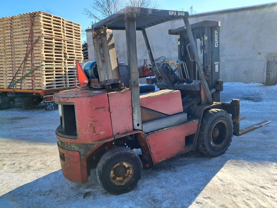 Wózek widłowy CLARK GPX 4.t