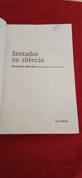 Sentados no Silêncio