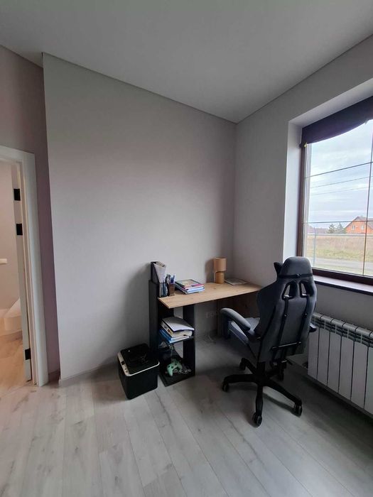 Продається будинок в с. Княжичі