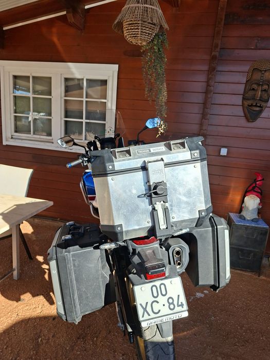 Honda Africa Twin Adventure CRF1000
