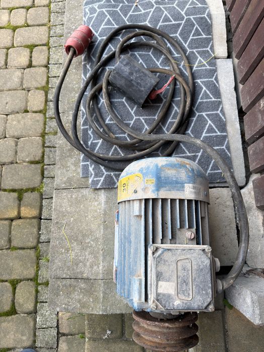 Silnik elektryczny