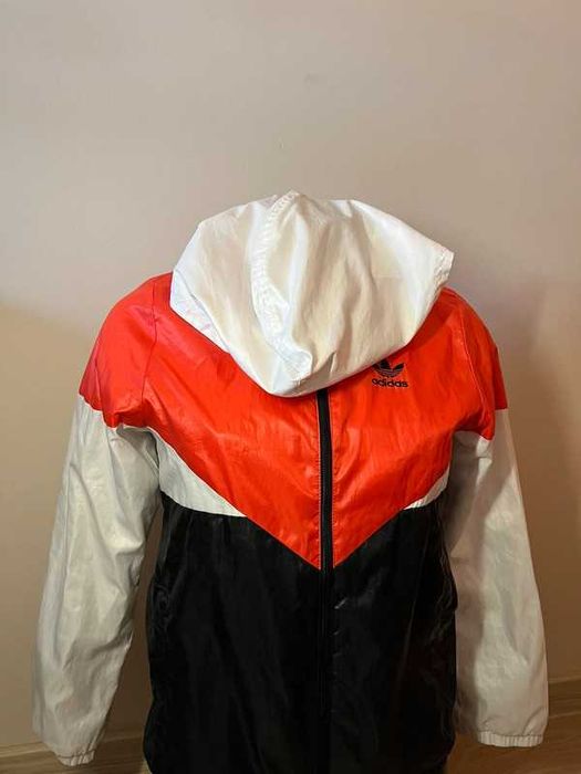 Kurtka przejściowa/wiatrówka Adidas S