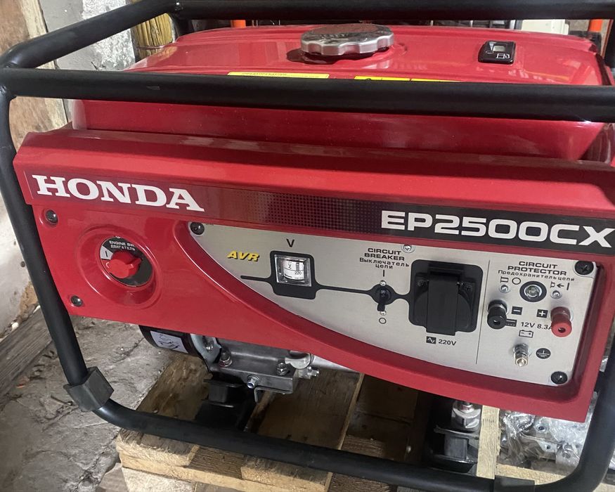 Бензогенератор Honda EP2500 CX - AVR GX160  Оригинал Япония !